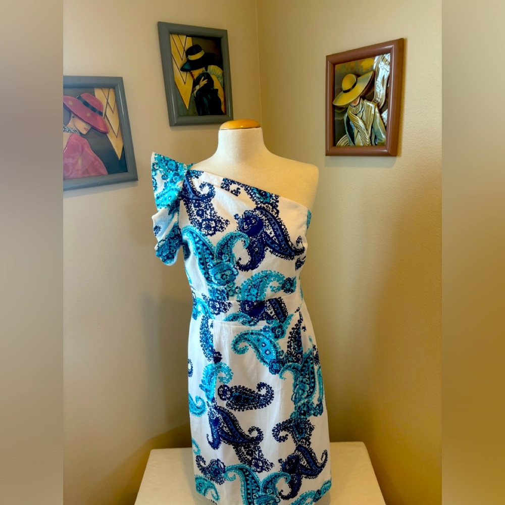 Worn once cute off shoulder cotton dress